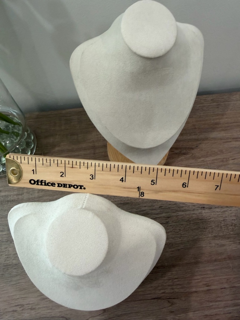 Neutral Jewelry Display Busts & Stands - Marble, Beige, and Gold - Picture 7 of 17